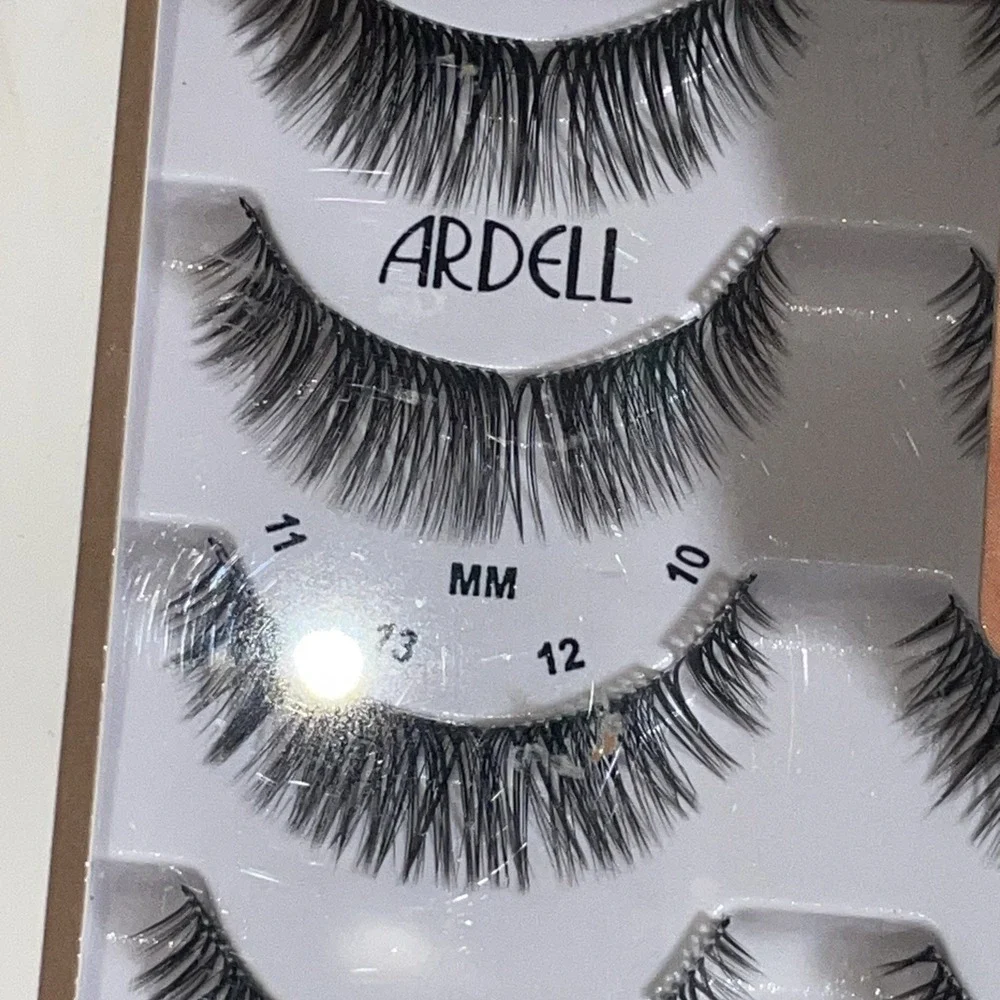 NIP ARDELL Pre-Mapped Lash Extensions & Perfect Tone Sexy Siren Liquid Matte Lip